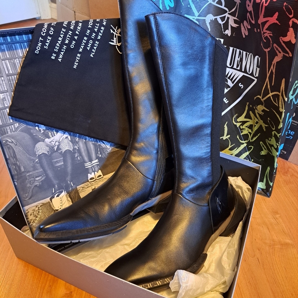 Fluevog Star Trek boots 12-13
